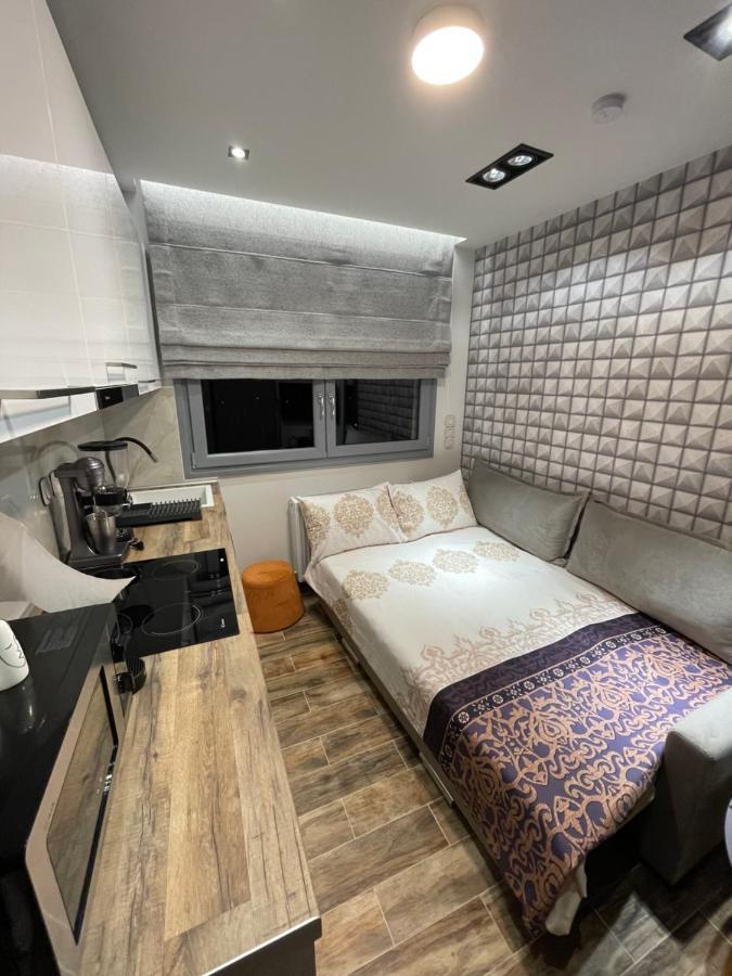 La Larissa Luxury Apartments Dafne Eksteriør billede